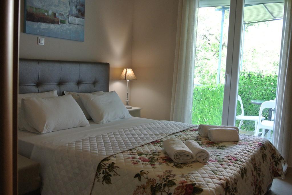 Villa Athanasia Limenas  Room photo